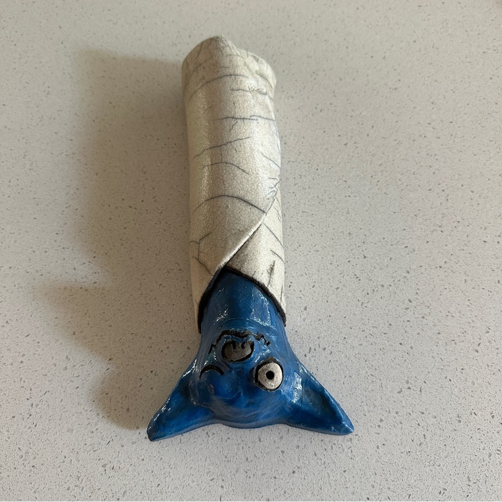 Handmade “Enchihauhau” Blue Ceramic Wall Decor - Picture 3 of 6